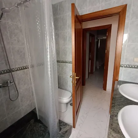 Casa Casablanca Carlos Park, Tranquil Yet Area 15 Minutes Walk To Town Centre 度假居 普拉亚布兰卡