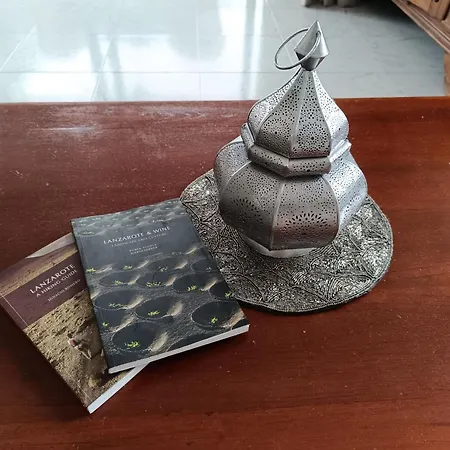 Casa Casablanca Carlos Park, Tranquil Yet Area 15 Minutes Walk To Town Centre 普拉亚布兰卡