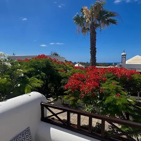 Hébergement de vacances Casa Casablanca Carlos Park, Tranquil Yet Area 15 Minutes Walk To Town Centre